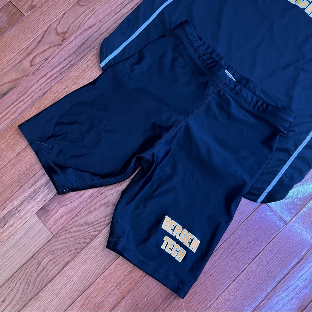 Bergen Tech Track Set - image 2